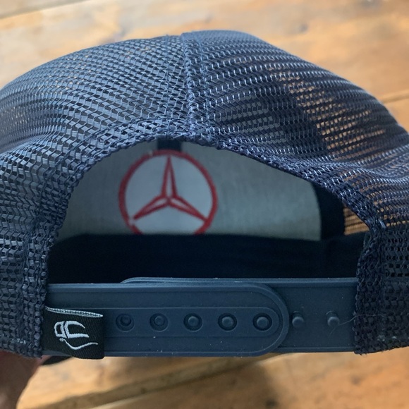 Mercedes Benz Stars and Stripes Mesh Cap - Picture 5 of 5